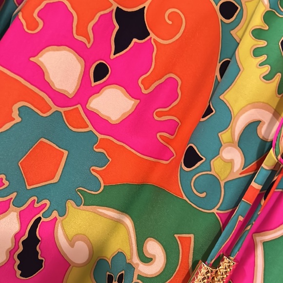 Alice and Trixi Multicolored Boho Bell Sleeve 100% Silk Blouse Size M - Picture 5 of 10